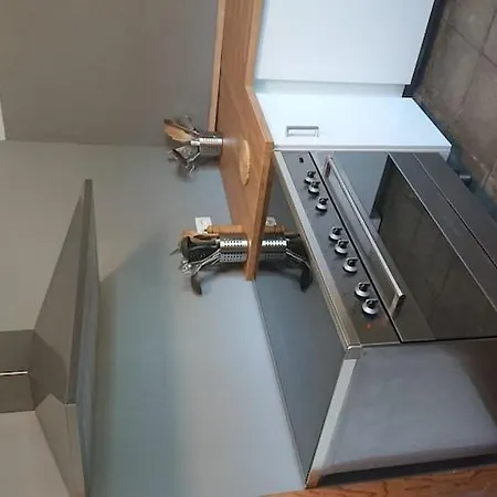 Holiday home Lavish In With Sauna, Cleaning Included