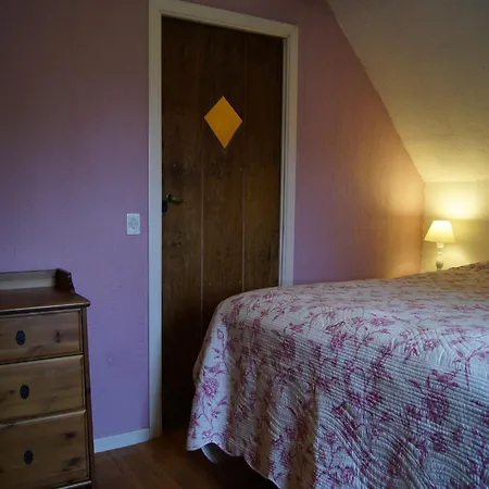 Holiday Home In Luxembourg With Pool, Cleaning Included * Forrieres